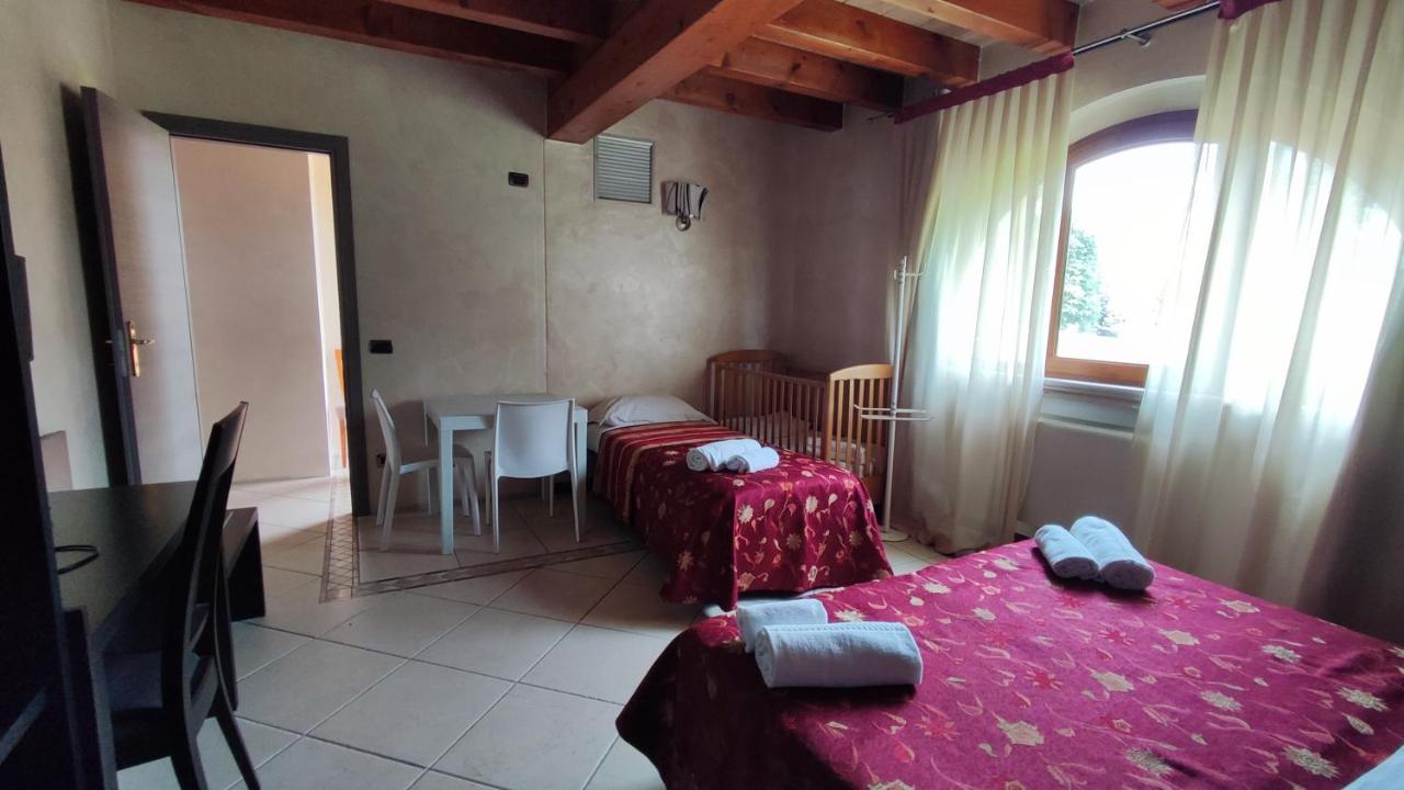 Albergo Le Piante มาแนร์บา เดล การ์ดา ภายนอก รูปภาพ