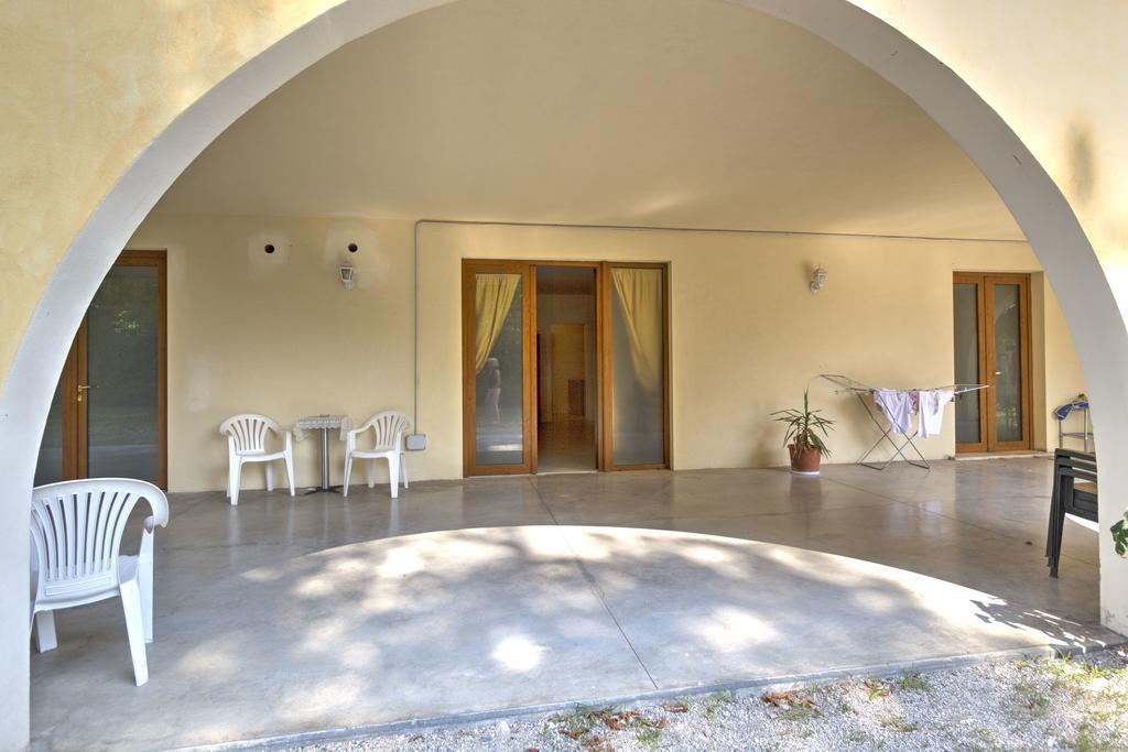 Albergo Le Piante มาแนร์บา เดล การ์ดา ภายนอก รูปภาพ